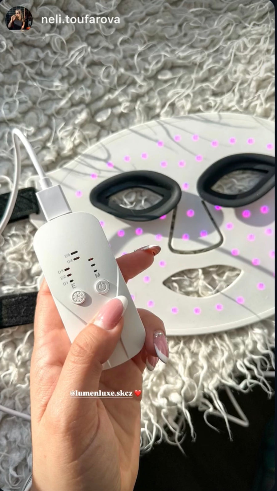 LumenLuxe LED arcmaszk – vásárlói fotó